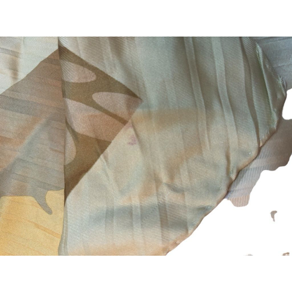 Women's Salvatore Ferragamo Scarf Green/Yellow Square 86CM - Picture 6 of 6